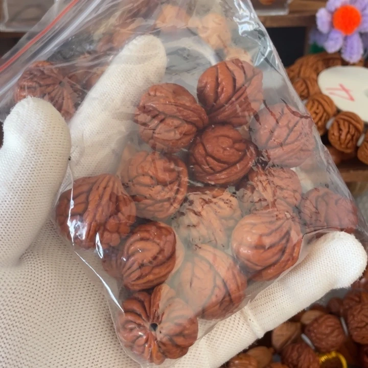 桃木鸿**?6号链接桃核手串