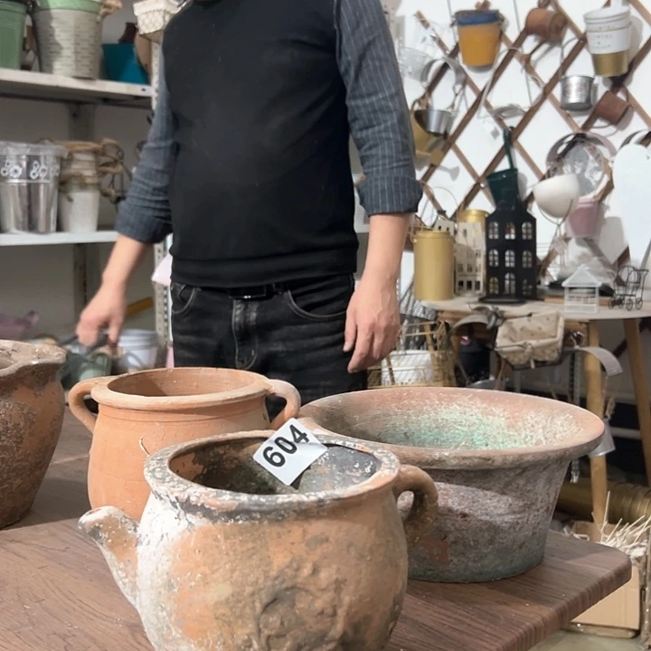 红陶君知家居百货604