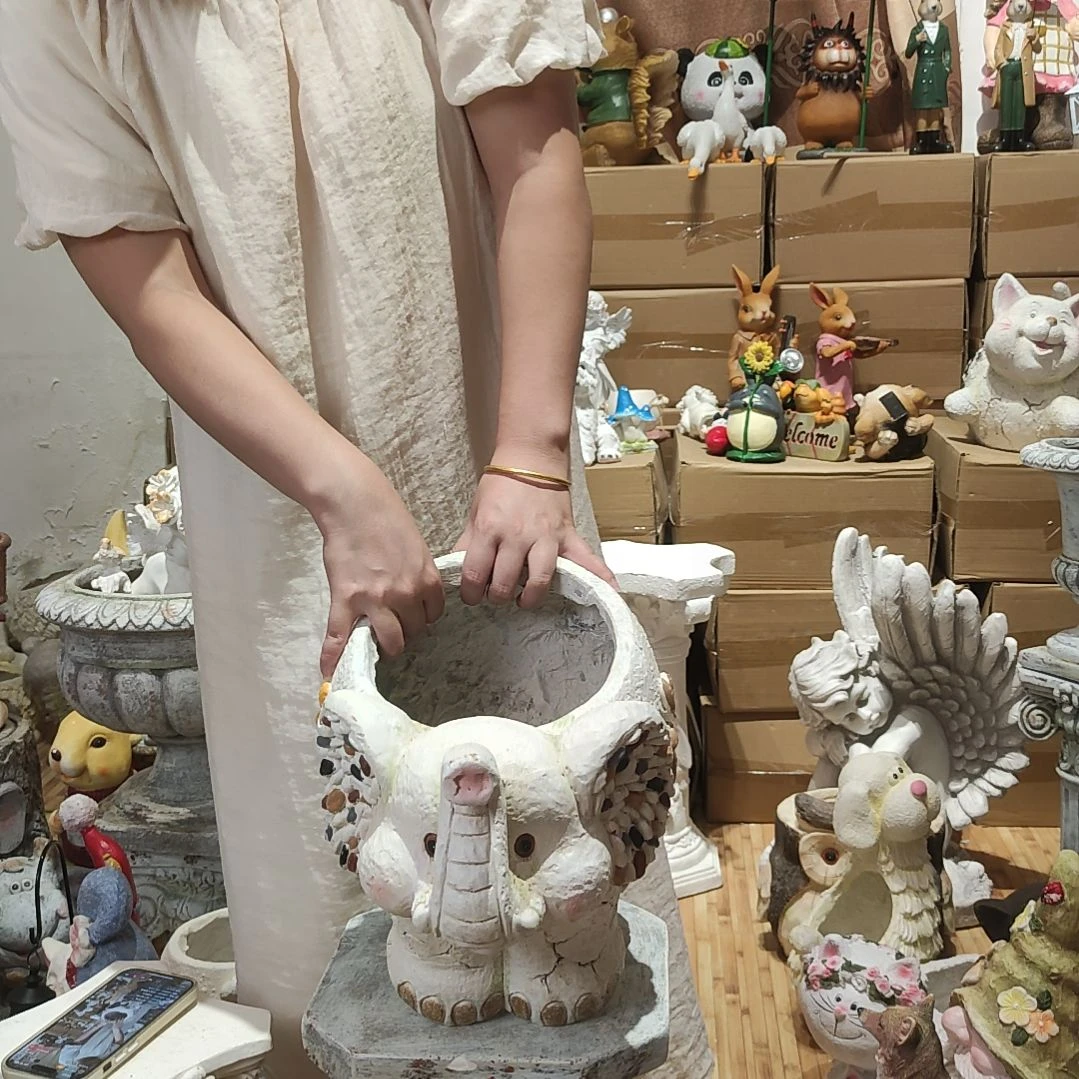 合成树脂氧化镁白色大象花盆一个