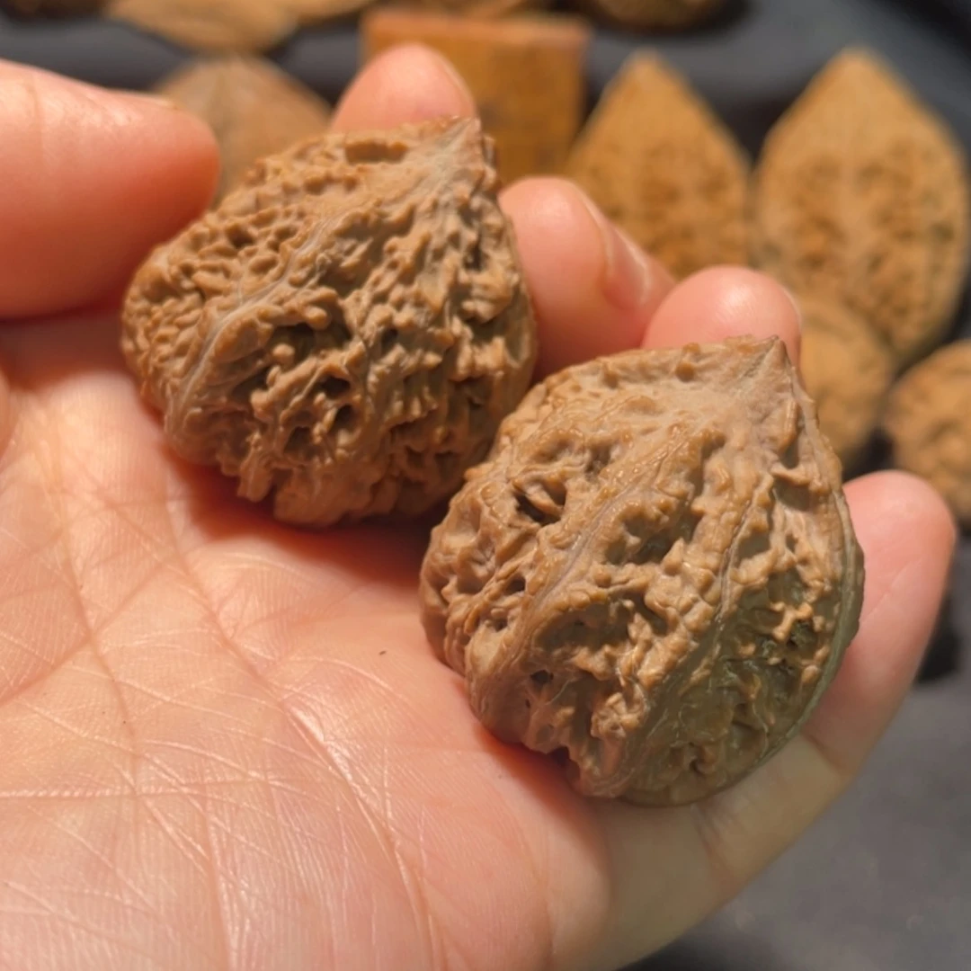 【闪购商品】文玩核桃吊坠东北楸子6