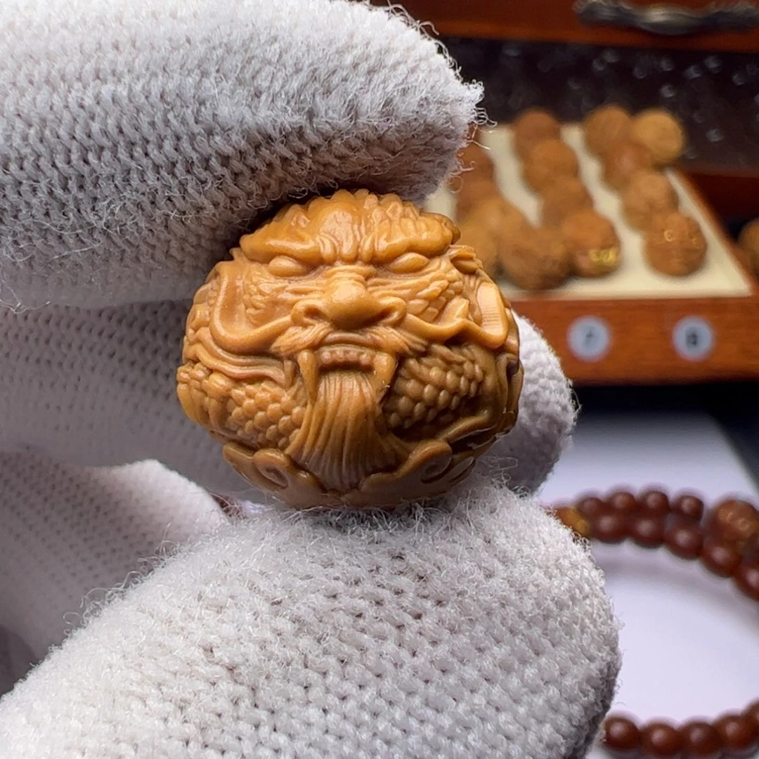猴头核桃吊坠精工龙珠17