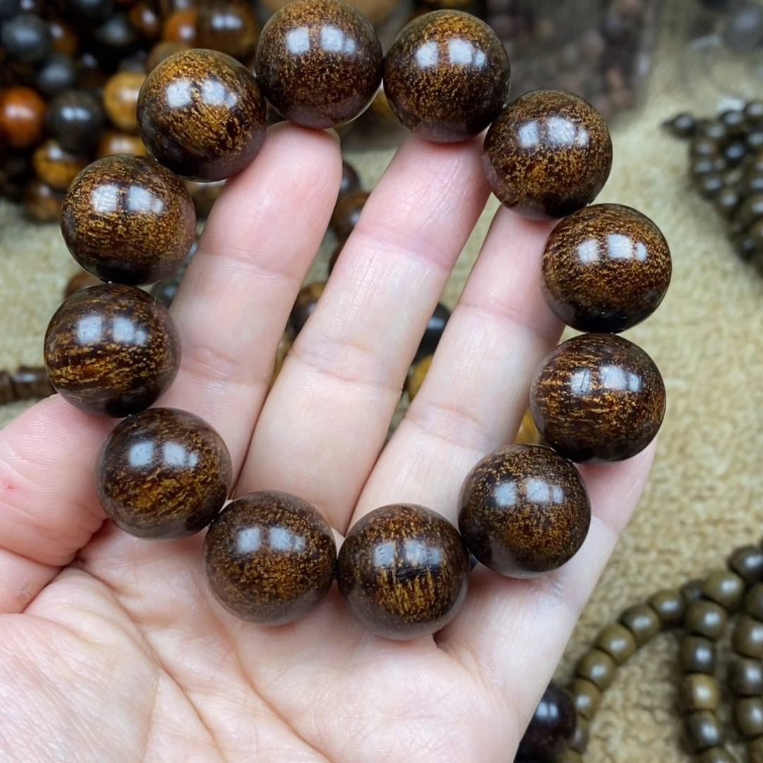 贡木其他1.9巴布亚新几内亚贡木