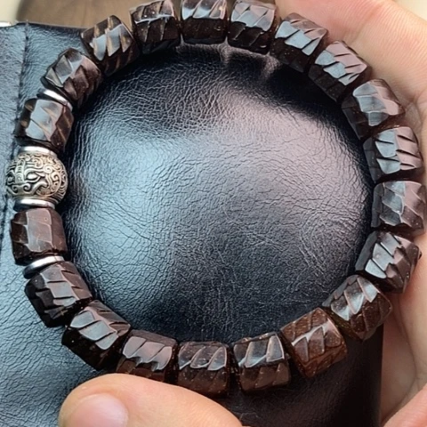 椰蒂手串排**海10✖️10龙鳞貔貅