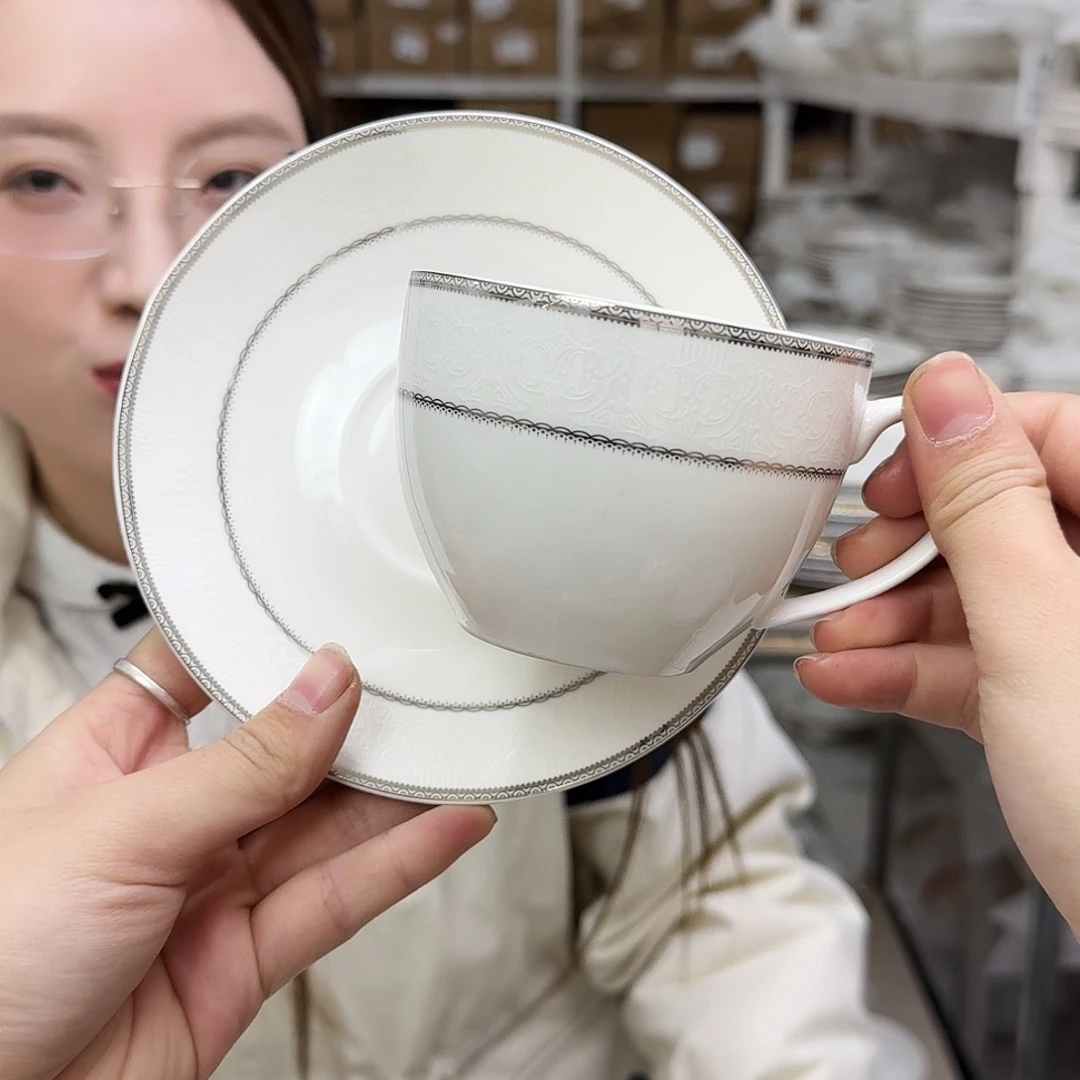 骨瓷骨瓷220ml咖啡杯碟2套（6件）瑕疵品不忒不还 39米包邮