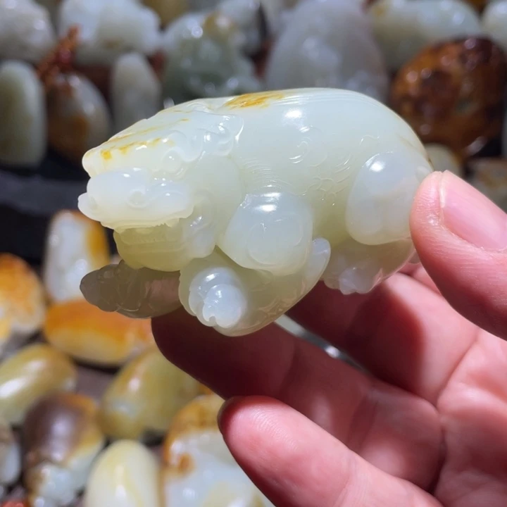 和田玉未镶嵌挂件