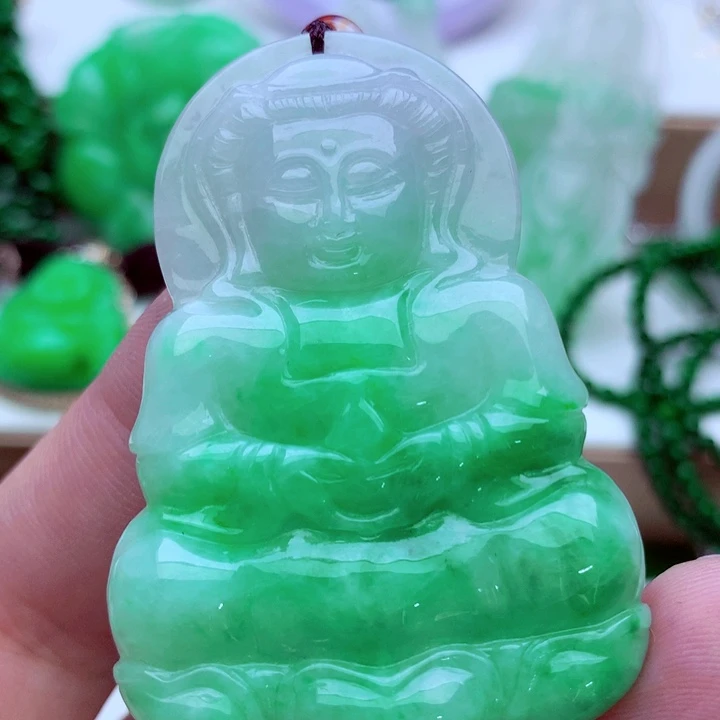 吊坠(不含链)未镶嵌翡翠