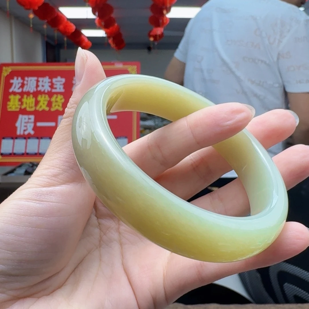 未镶嵌手镯和田玉叽**歪多样性发货 拍一发一