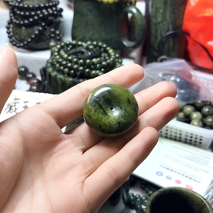 末***央蛇纹石玉合金珠宝半成品