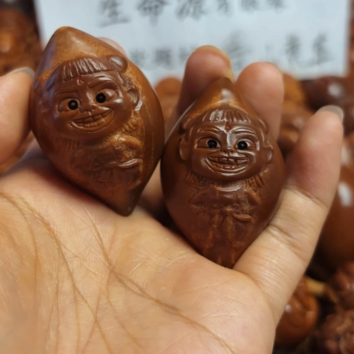 橄榄核把件哪吒魔童一颗