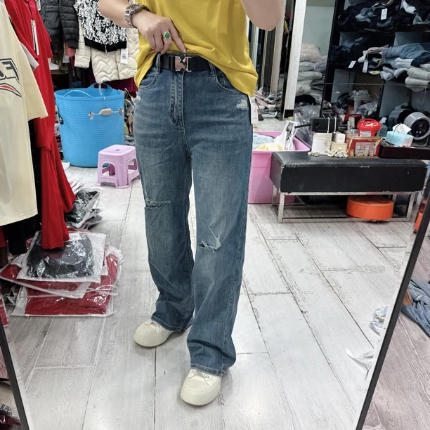 韩版薄料破裤透透肉小直筒牛仔裤86082（送腰带）