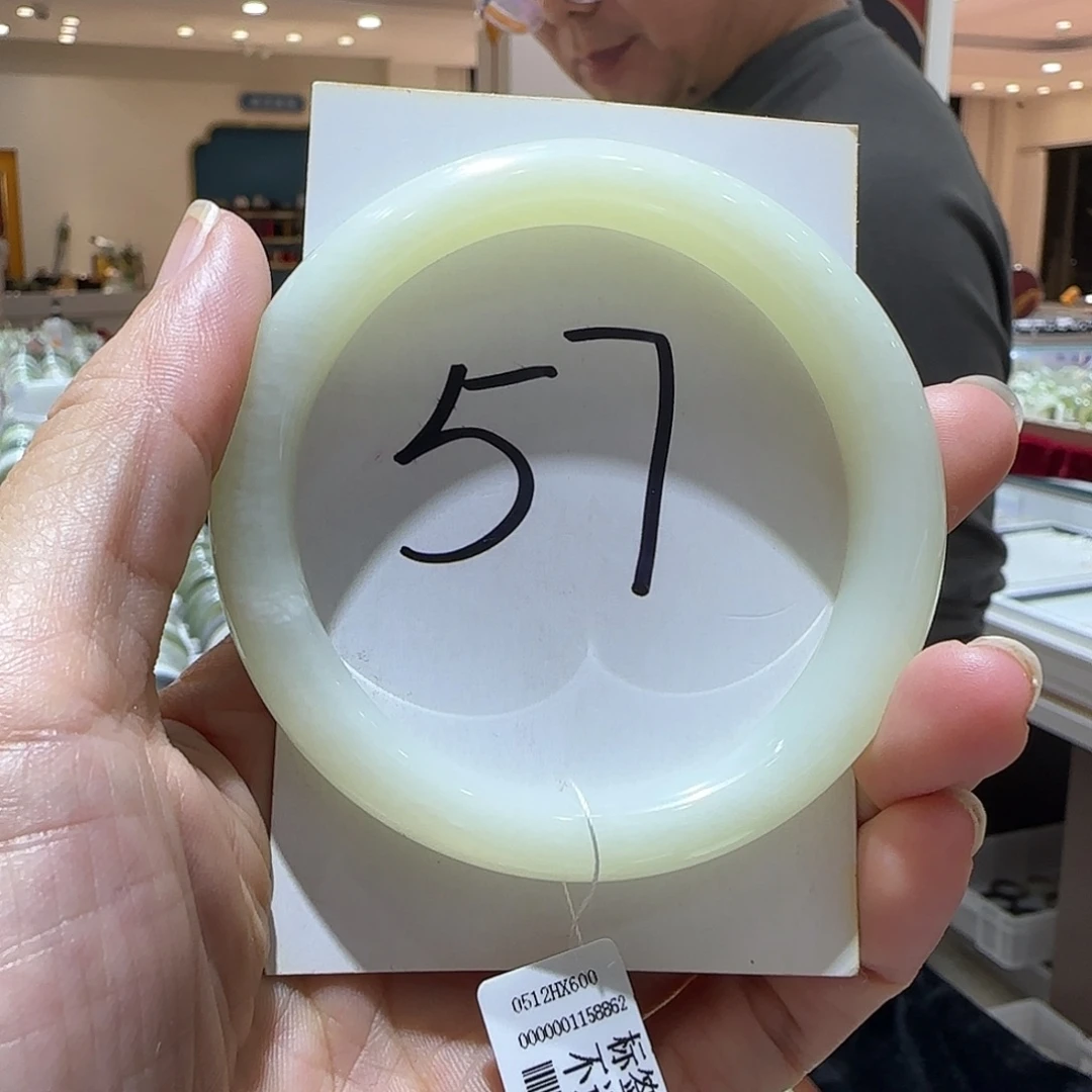 和田玉未镶嵌手镯366