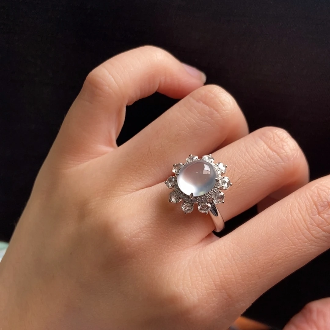 翡翠18K金镶嵌戒指9.6-8.8