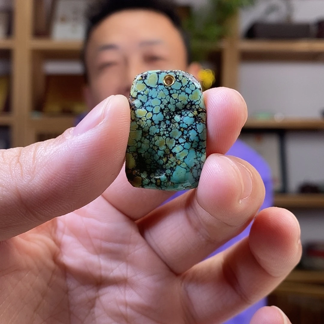 郭***u绿松石未镶嵌三彩牌子