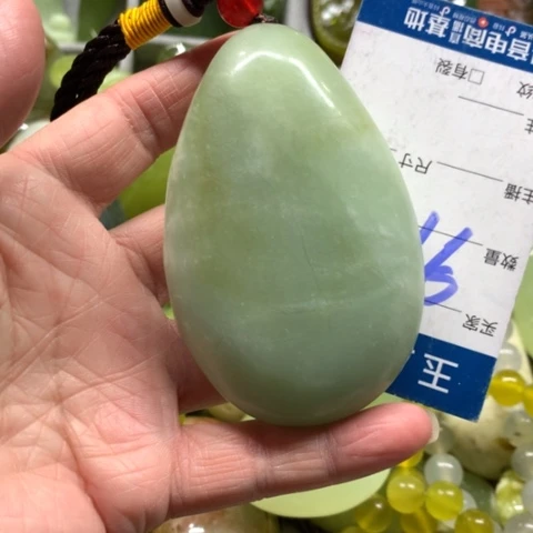 蛇纹石玉未镶嵌手把件