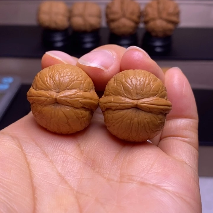 把件文玩核桃蛇皮球34