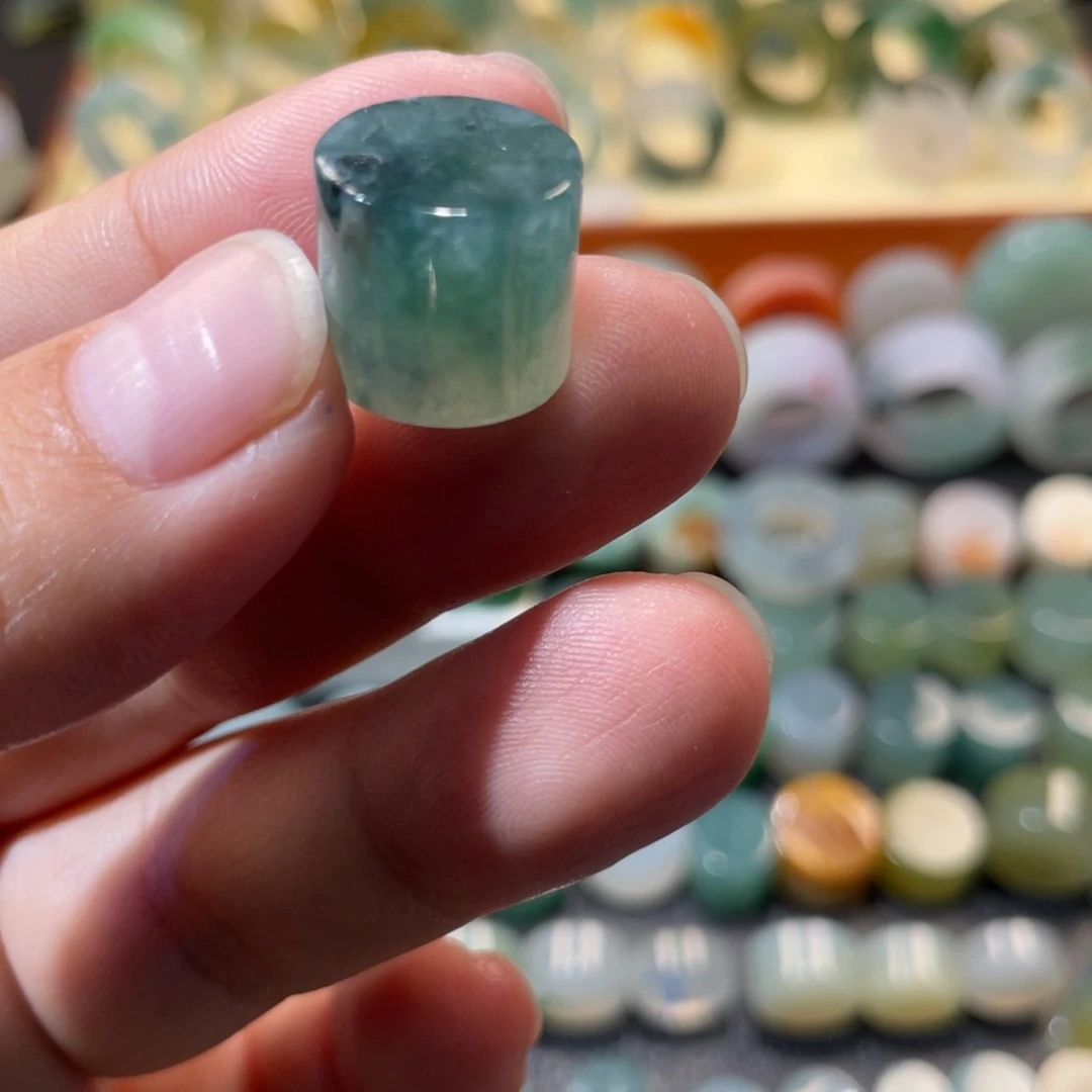 宋***傅定制翡翠未镶嵌天然翡翠