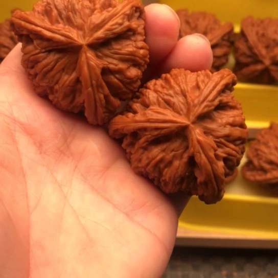 碰***馆吊坠文玩核桃核桃