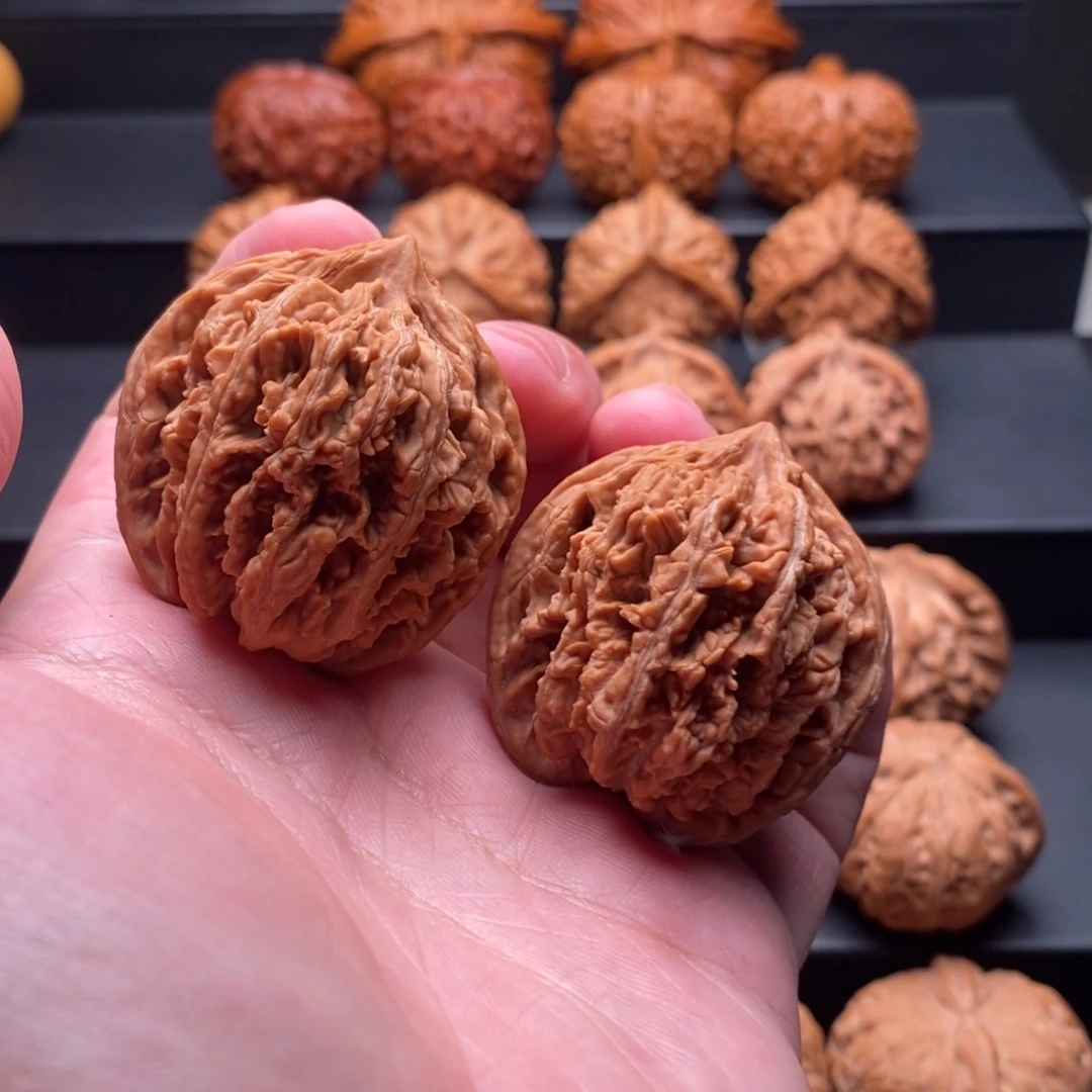 把件文玩核桃40尺全品九龙筋狮子头