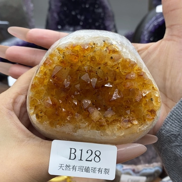 紫晶未镶嵌大型摆件（非配饰）