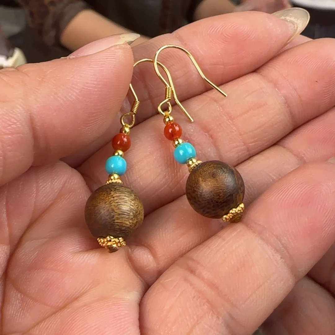 沉香沉香碎屑多样性发1对沉香耳环高货设计款