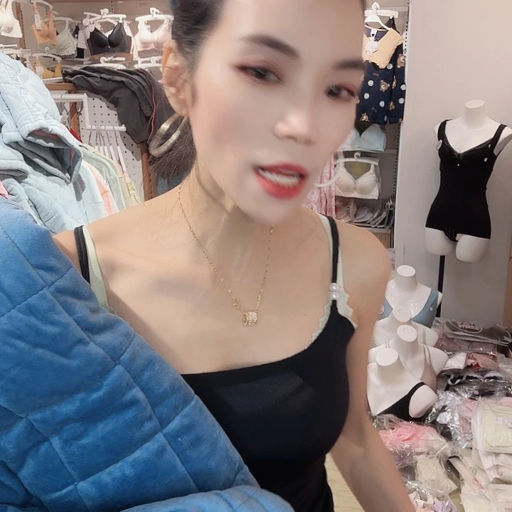梦***儿三醋酯纤维219米舒绒兰M