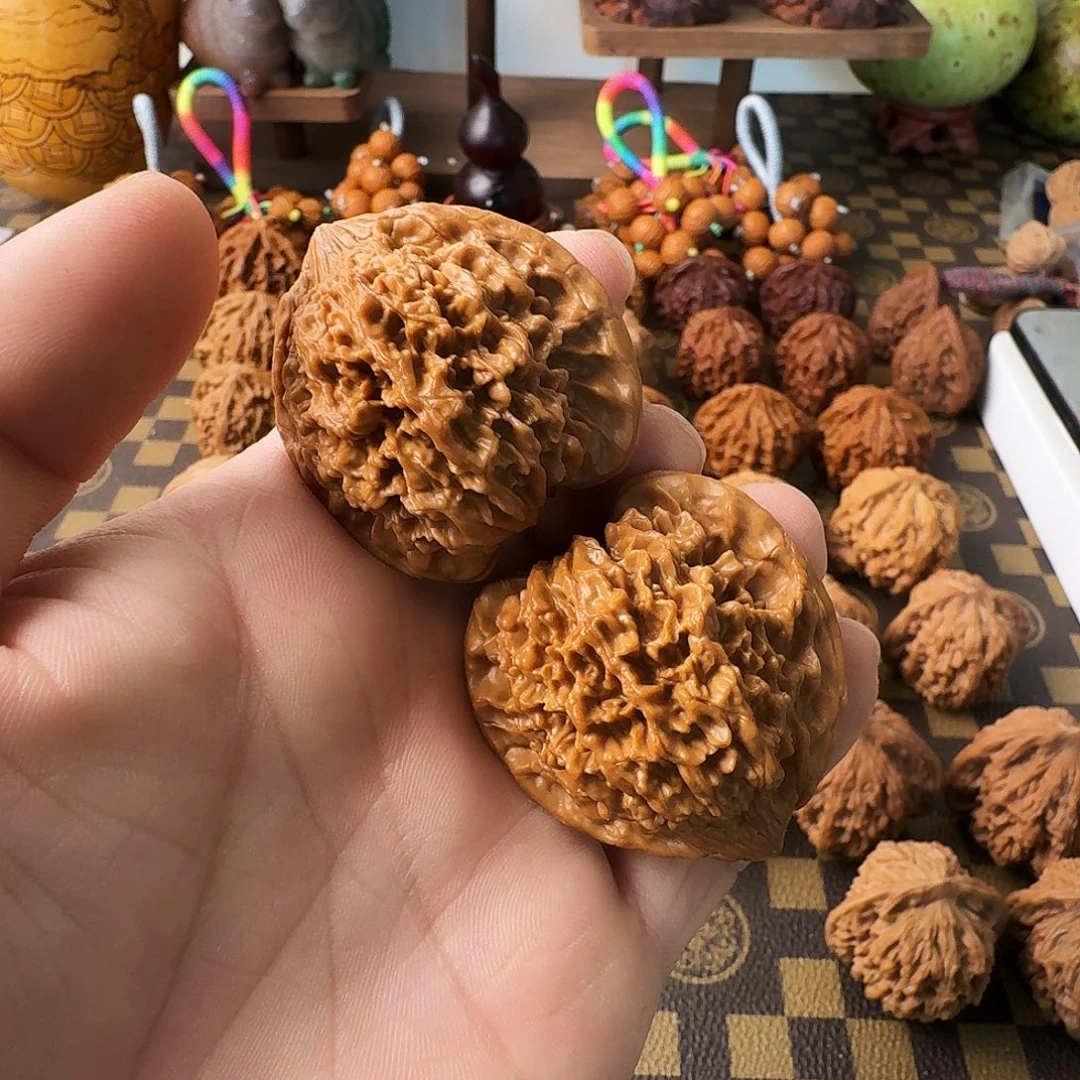 把件文玩核桃满天星