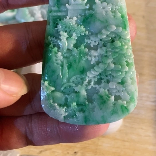 未镶嵌定制翡翠牌子