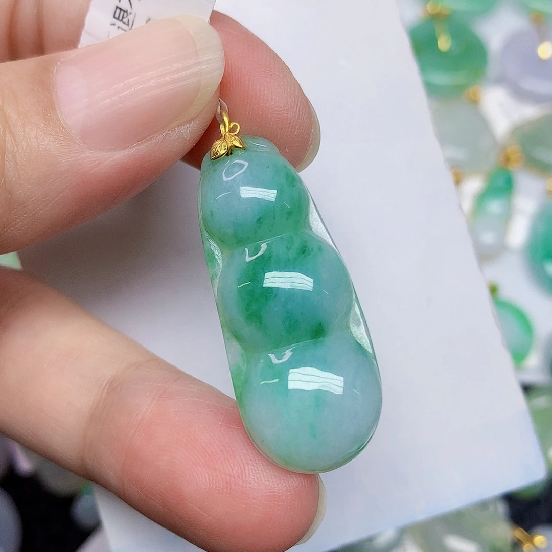 翡翠18K金镶嵌颈饰467889