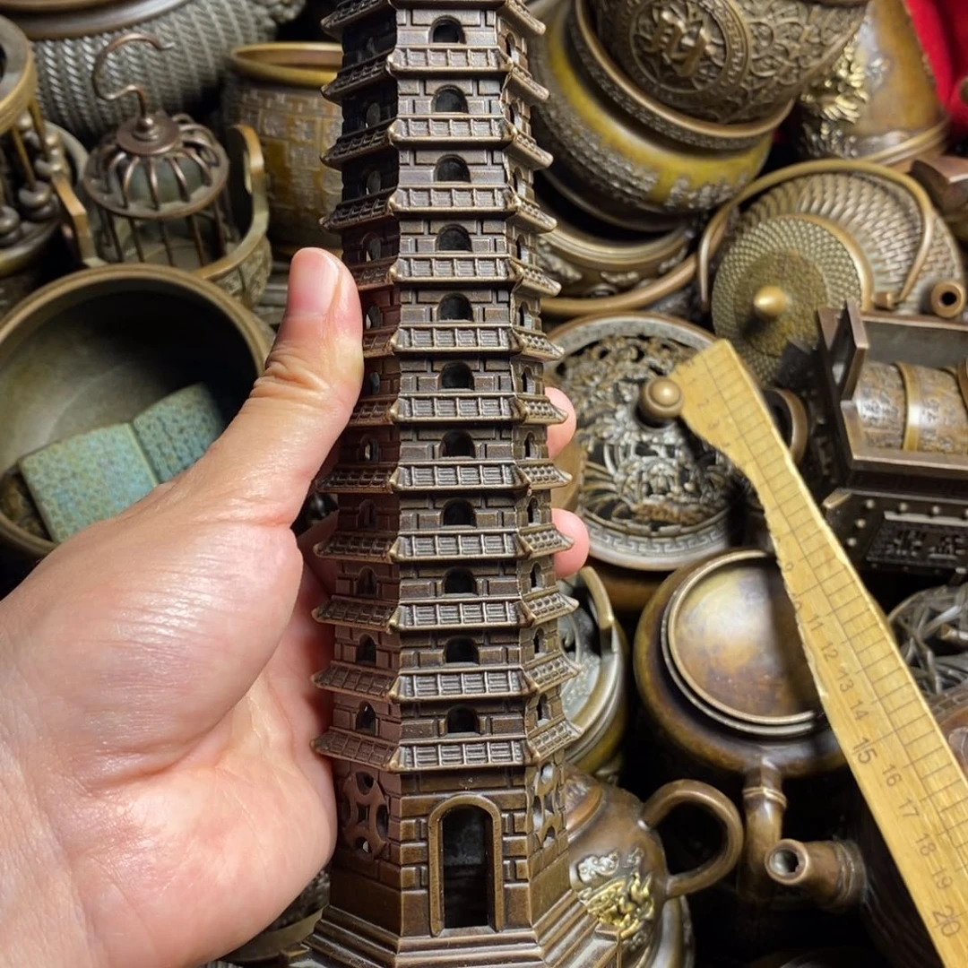 精美铜器做工精良
