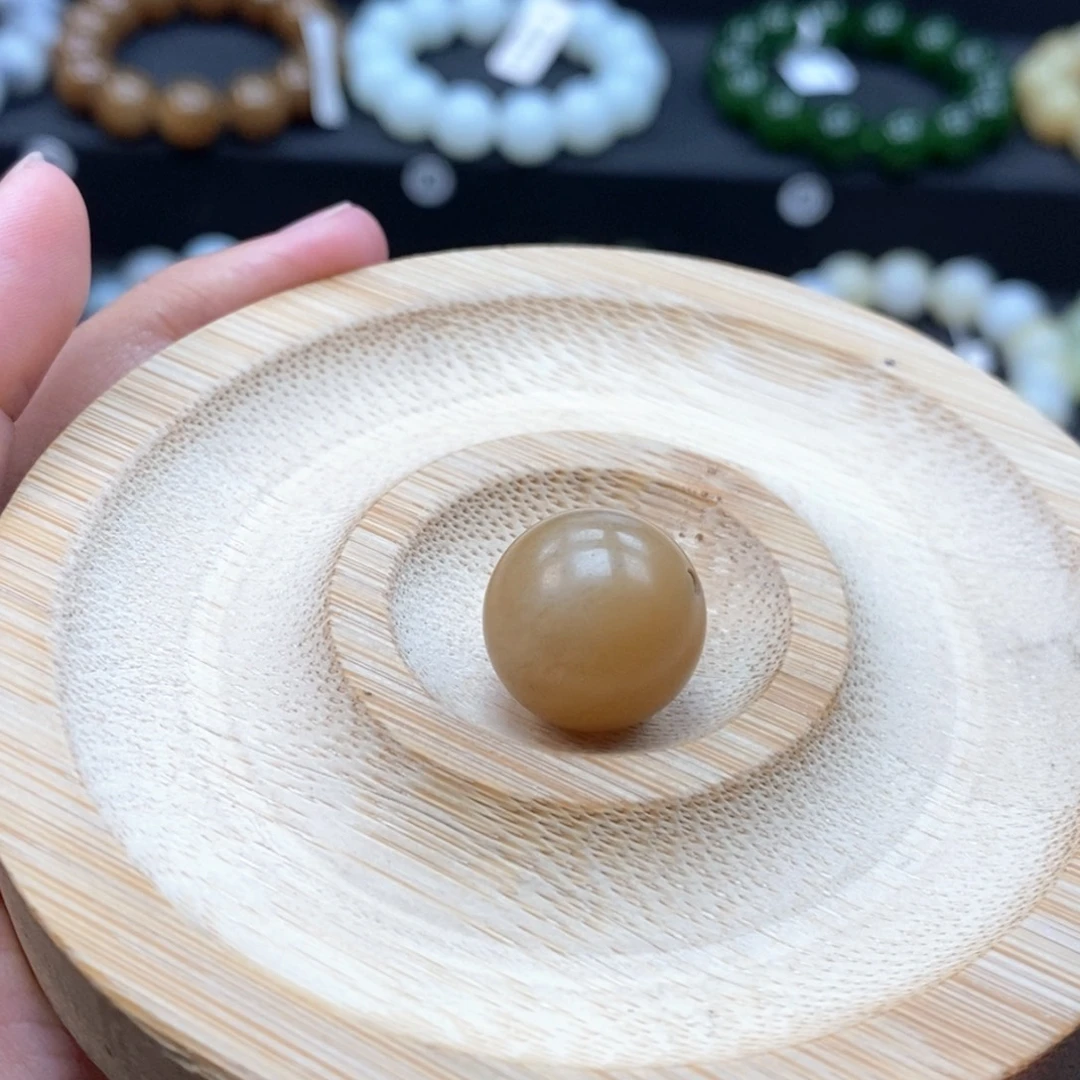 和田玉未镶嵌手串L卡16
