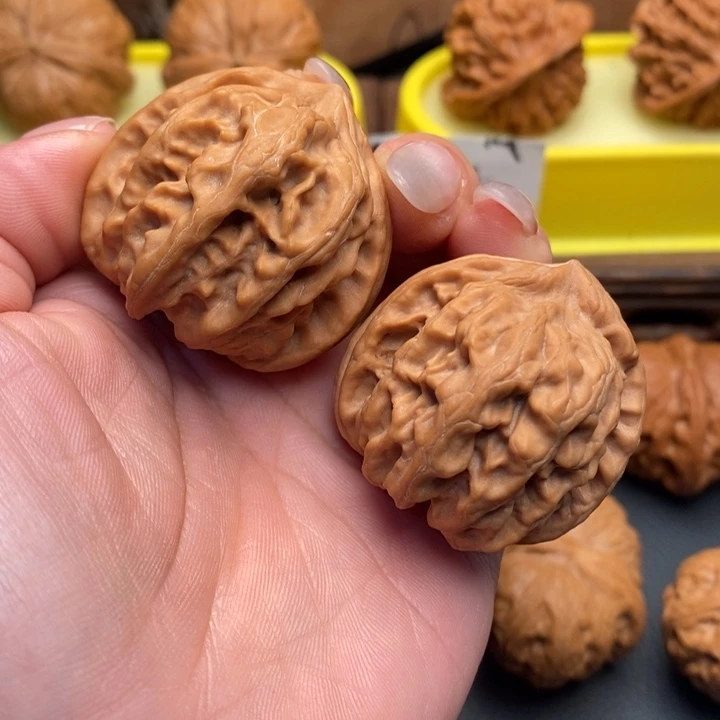 文玩核桃把件618曹大龙38全品