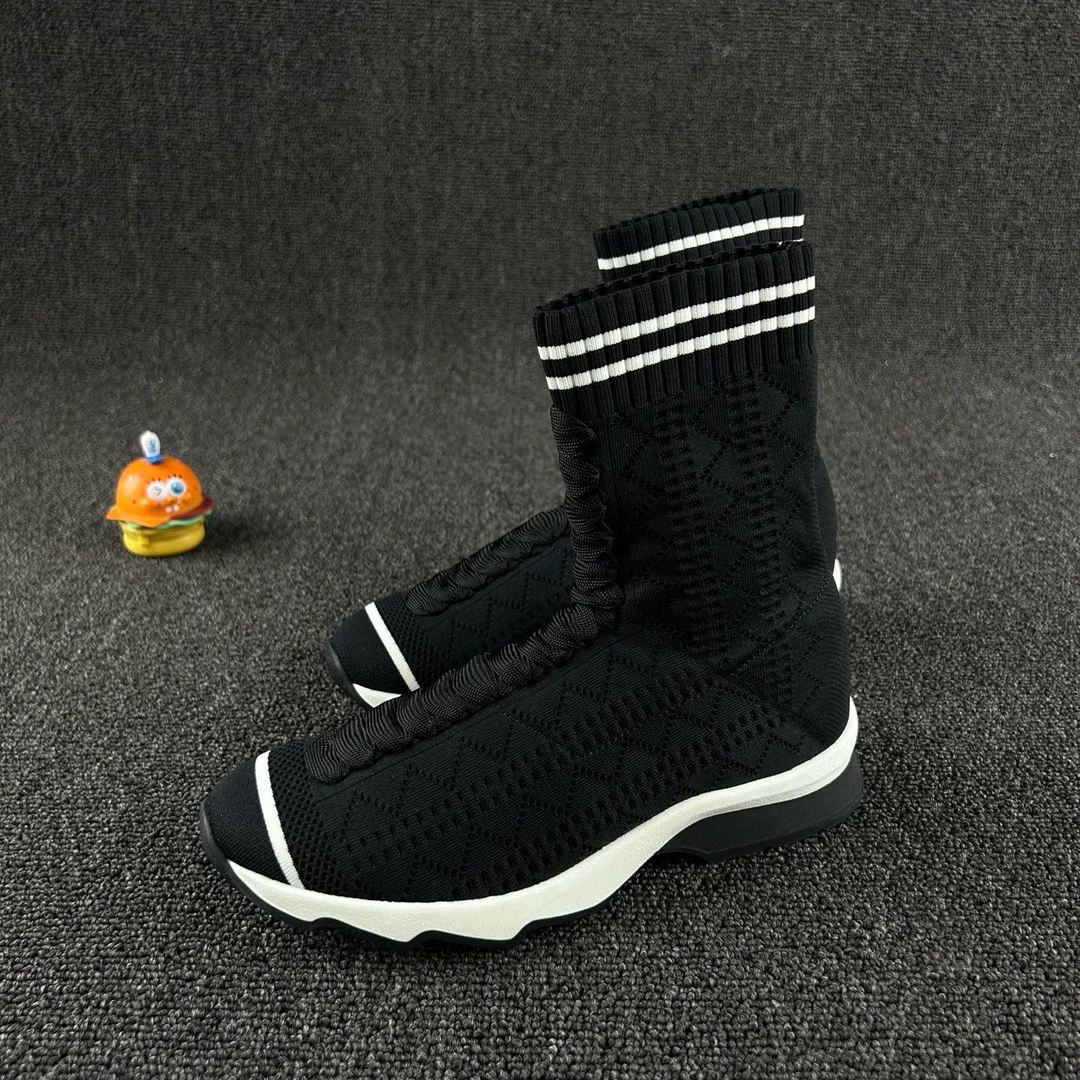 99新 FENDI/芬迪 黑色袜鞋35码 袜套设计 HB4229