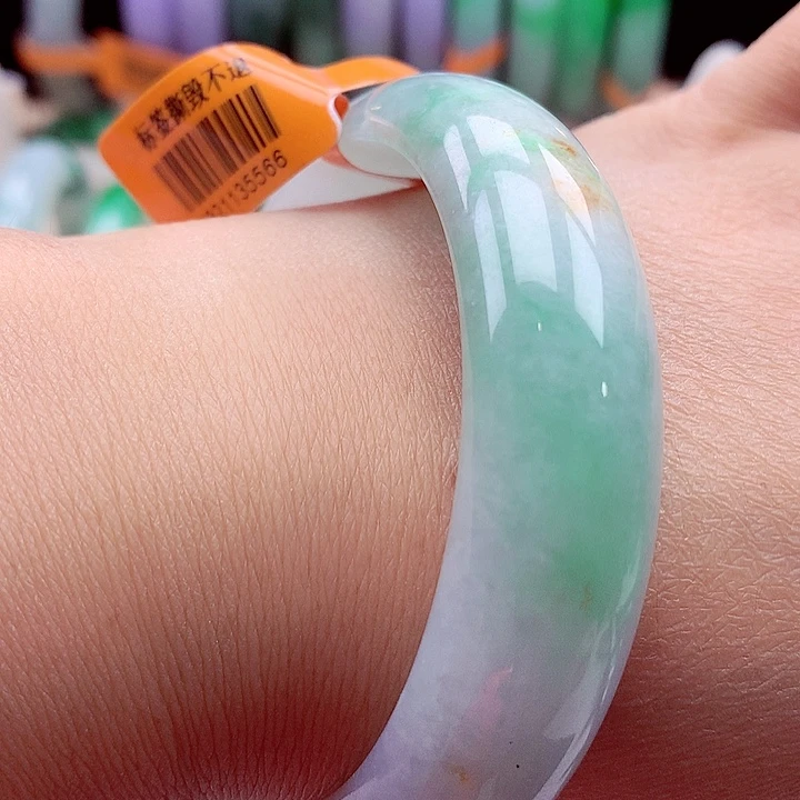 未镶嵌手镯翡翠翡翠