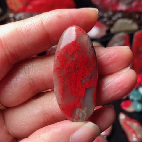 昌化鸡血石昌化鸡血石挂件