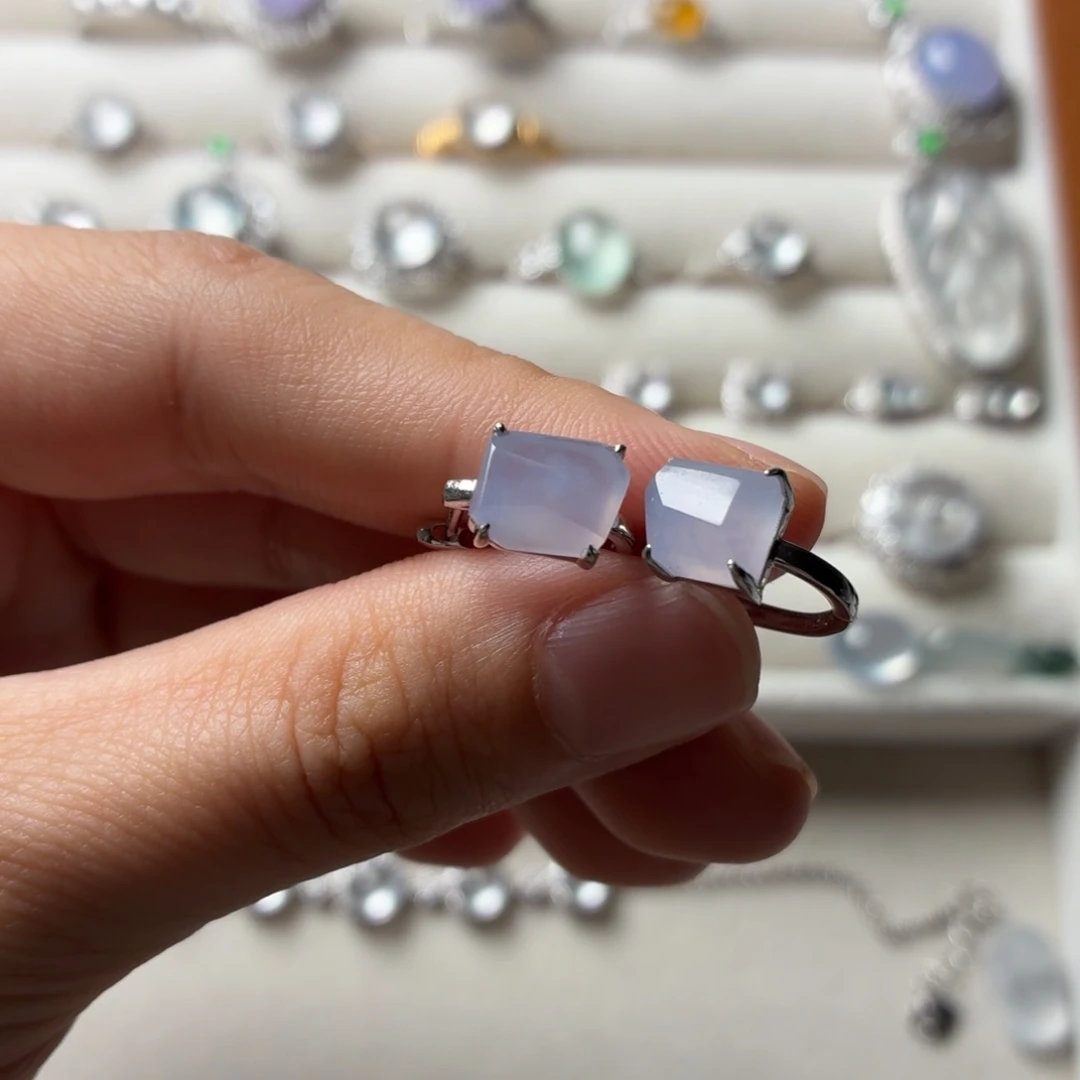 翡翠18K金镶嵌耳饰耳扣