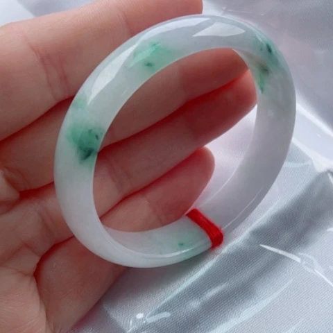 翡翠手镯未镶嵌贵妃椭圆53.5无纹裂48小时鉴赏期