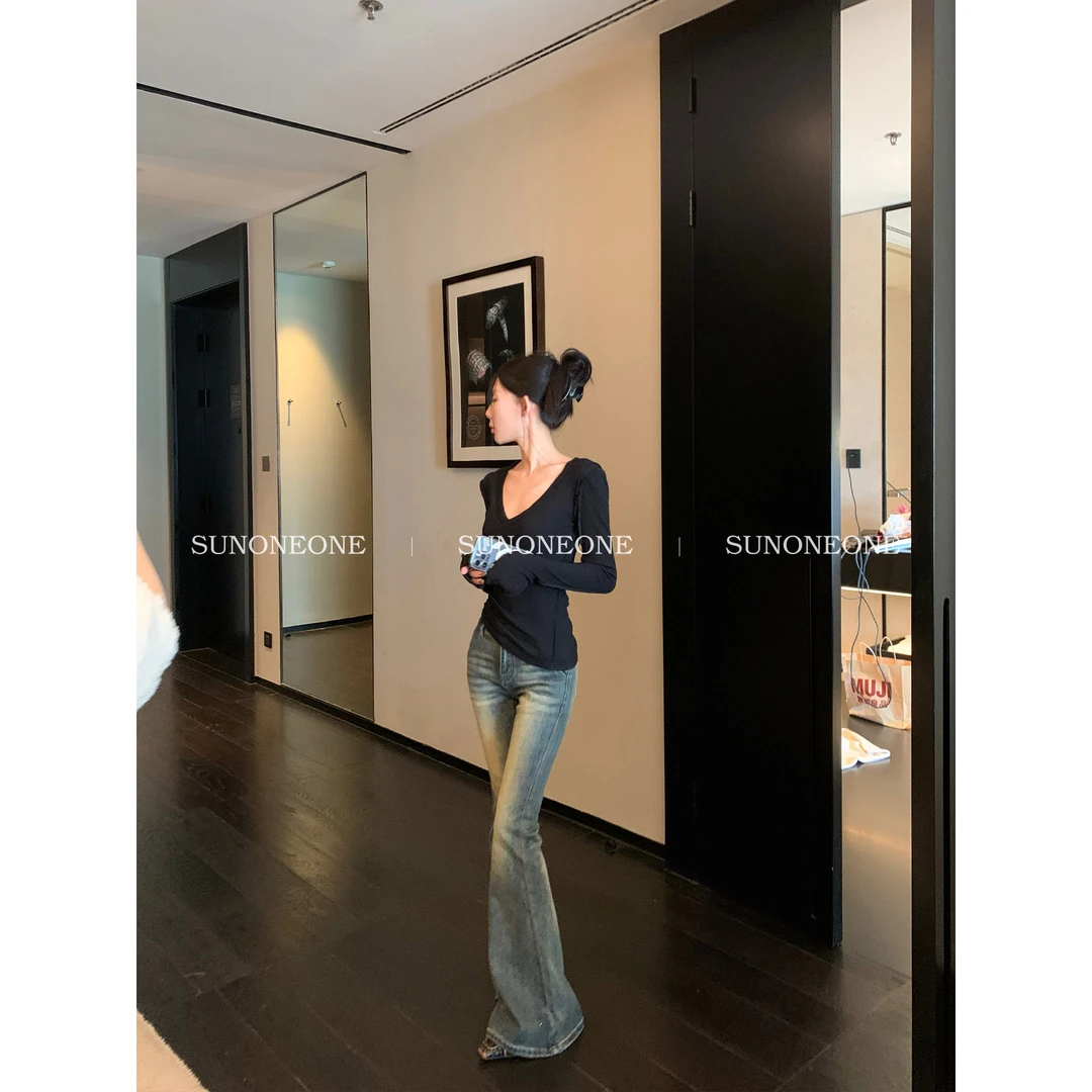 SUNONEONE 水直筒喇叭裤女秋复古高腰显瘦微喇牛仔裤HK11545