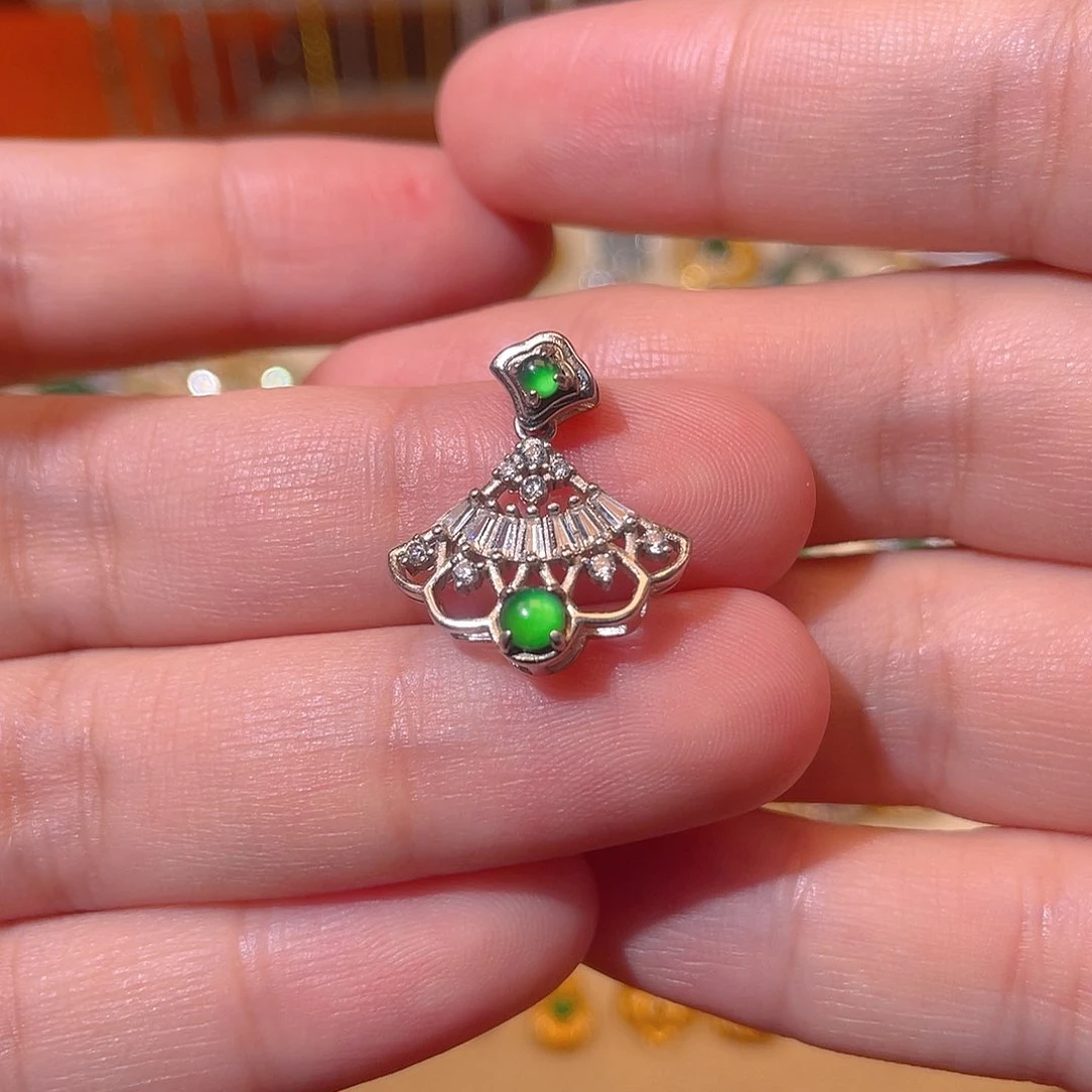 吊坠(不含链)银S925镶嵌翡翠