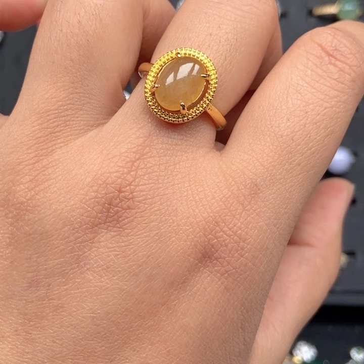 翡翠未镶嵌戒指戒指