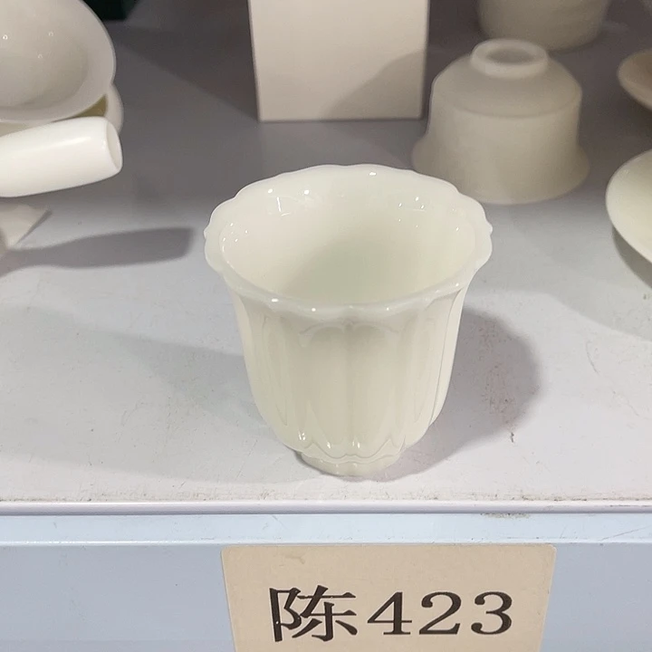 福利待遇多多哦哦哦