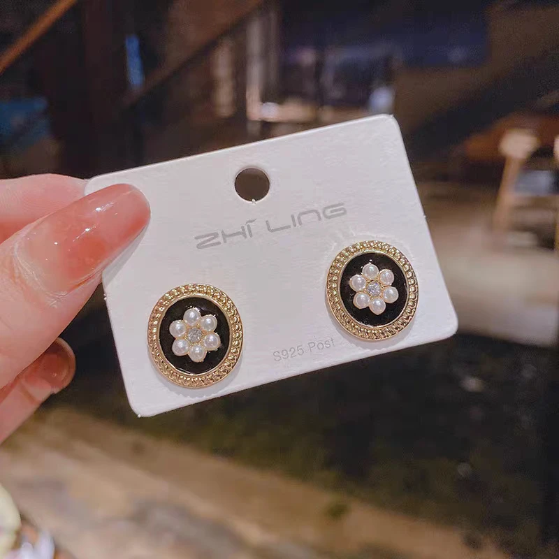 铜合金树脂耳饰 铜合金8079圆形白色珠子点缀花耳饰