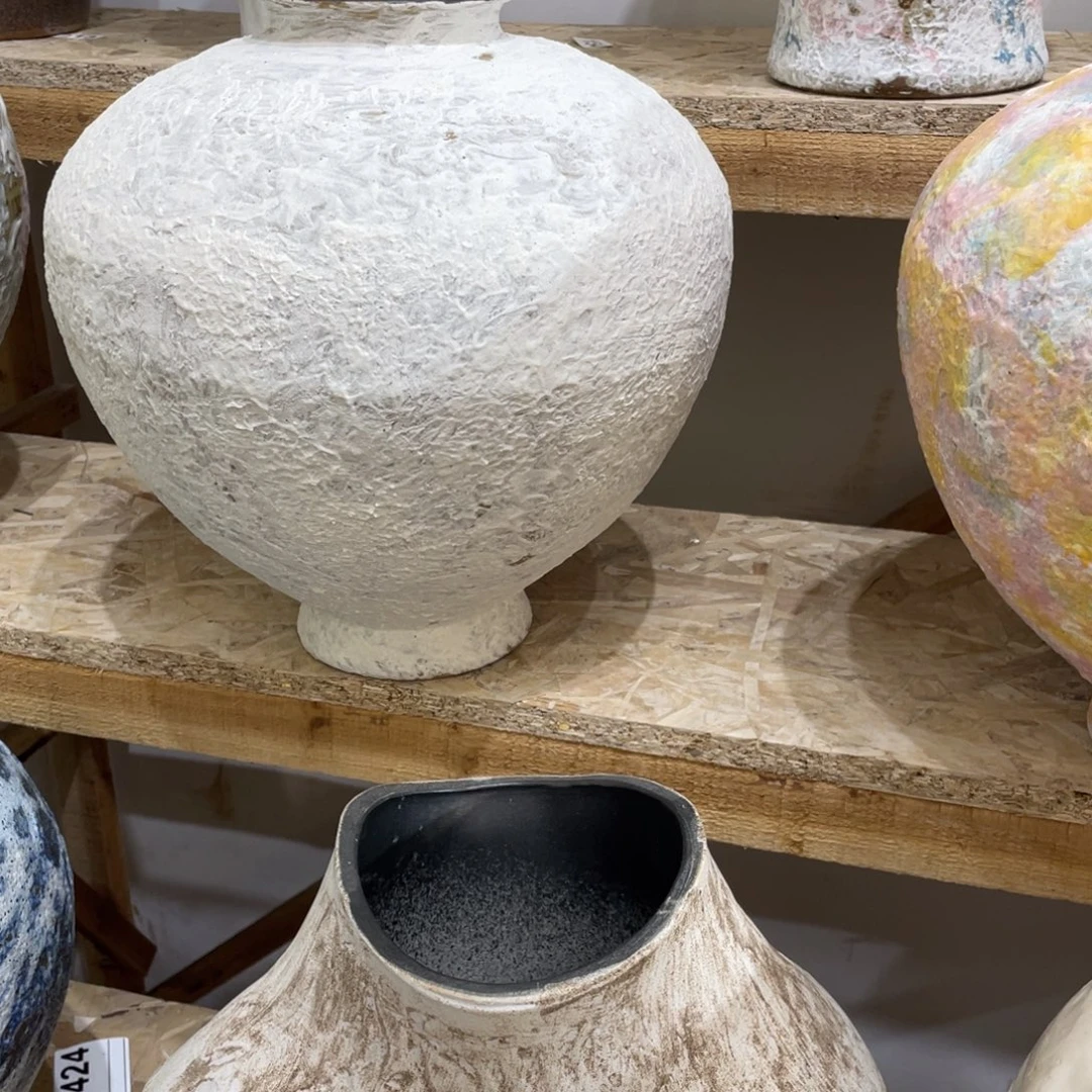 白泥花瓶景德镇陶瓷艺术研究院