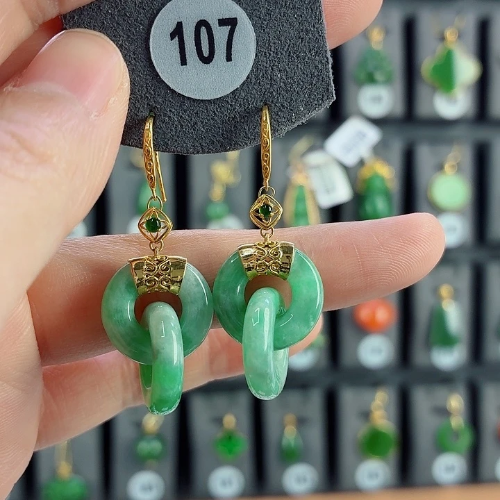 翡翠18K金镶嵌耳饰