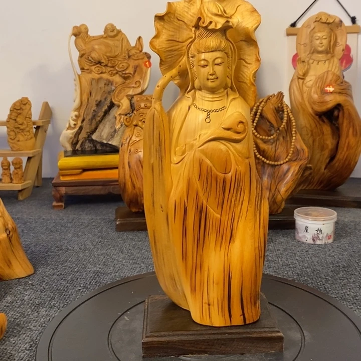 柏木（崖柏）观音摆件根雕