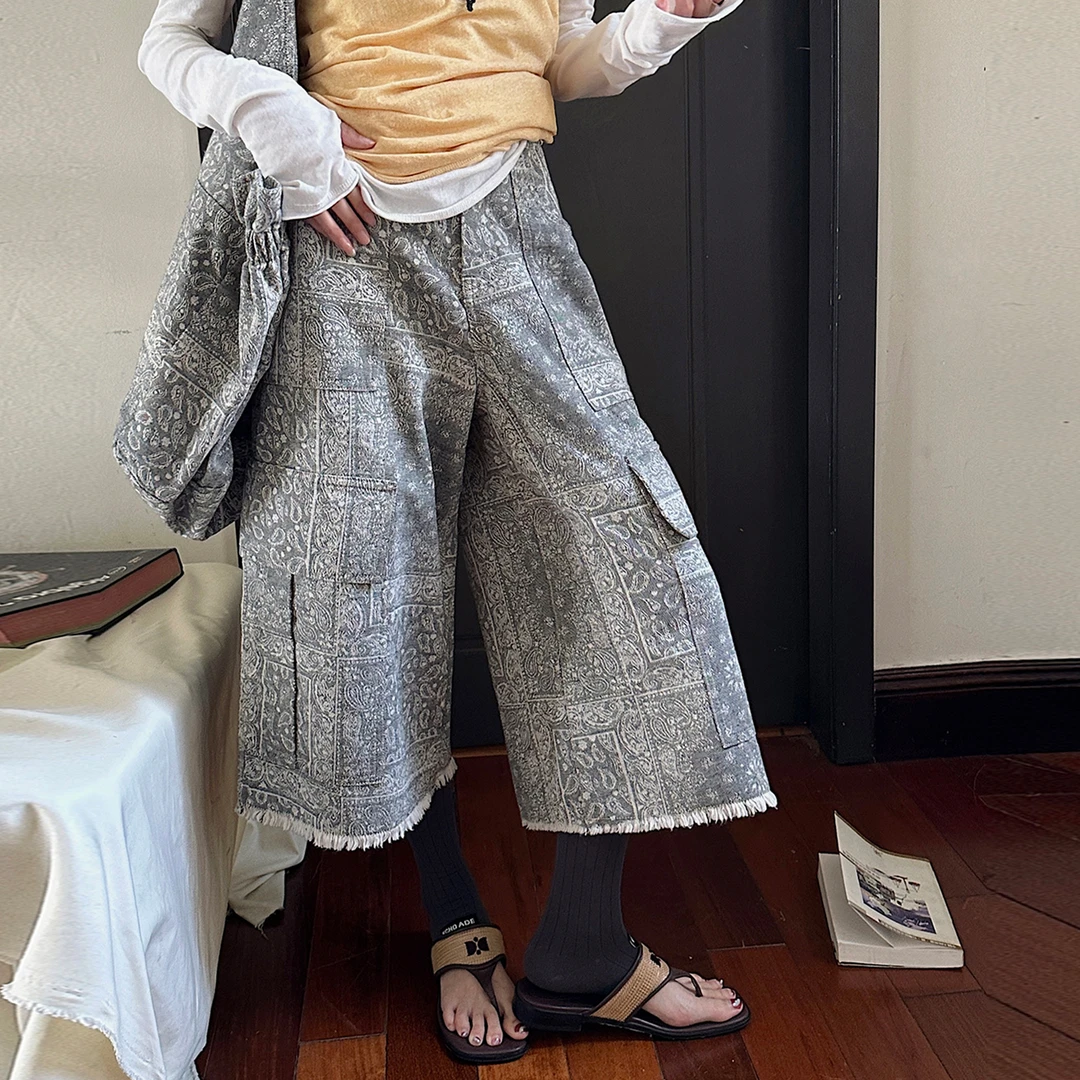 REREK设计师复古感腰果花毛边多口袋休闲牛仔八分裤R25C06230140