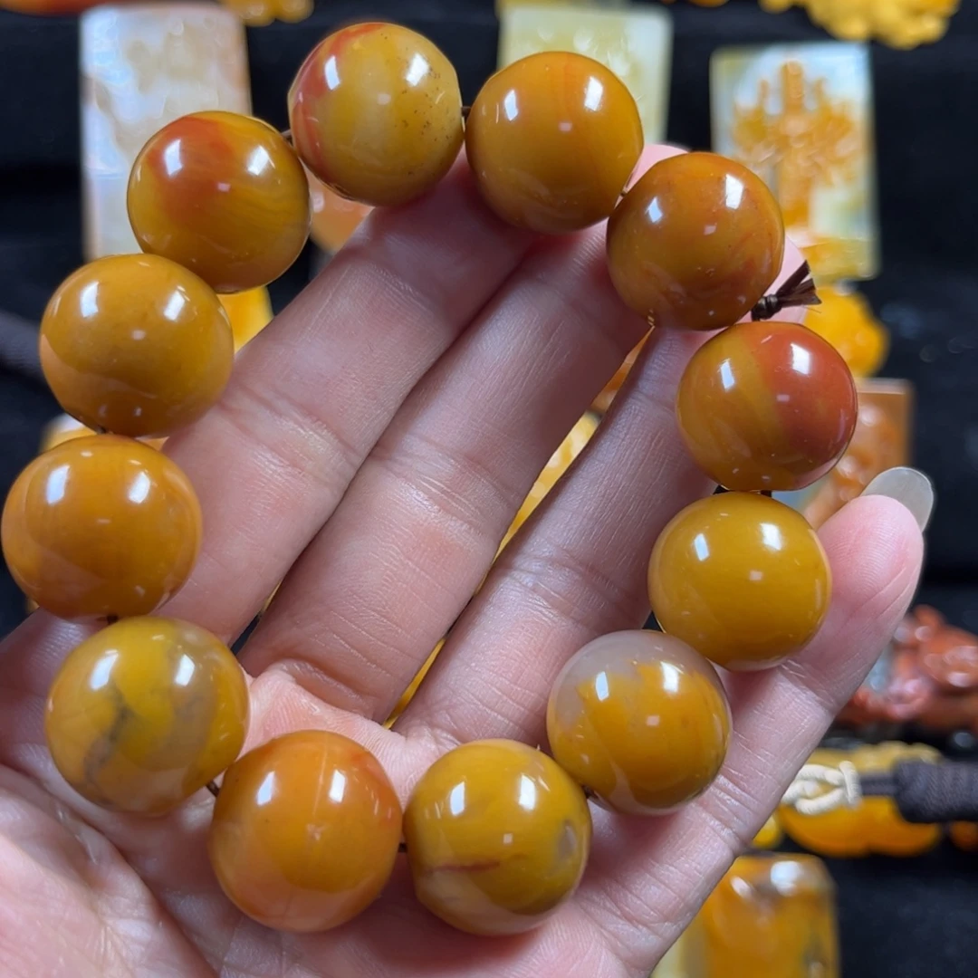 石英质玉（黄龙玉）合金颈饰