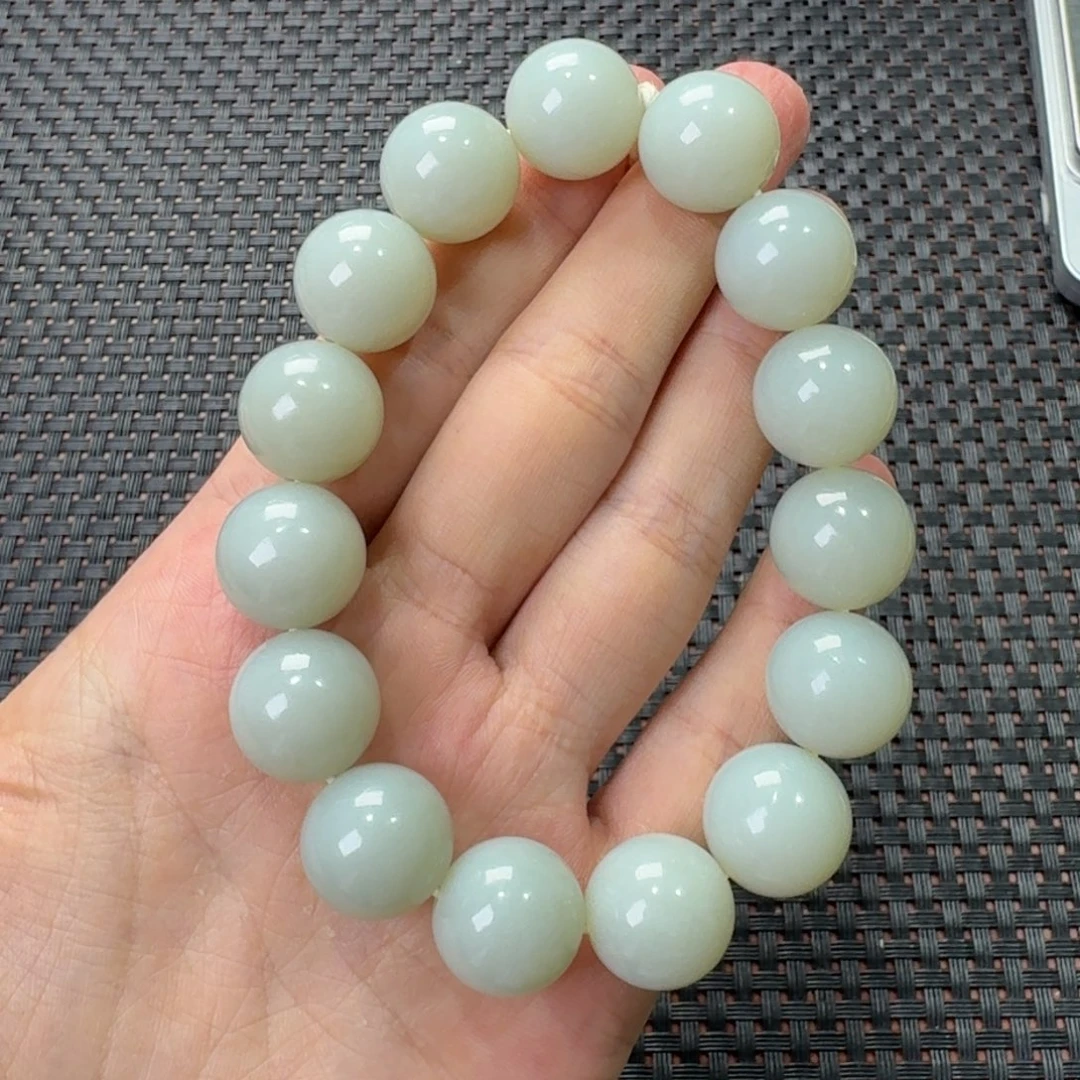 和田玉未镶嵌手链近况卡14手串