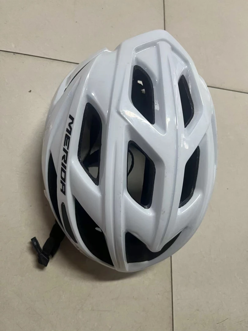 精品回流五金工具骑行帽