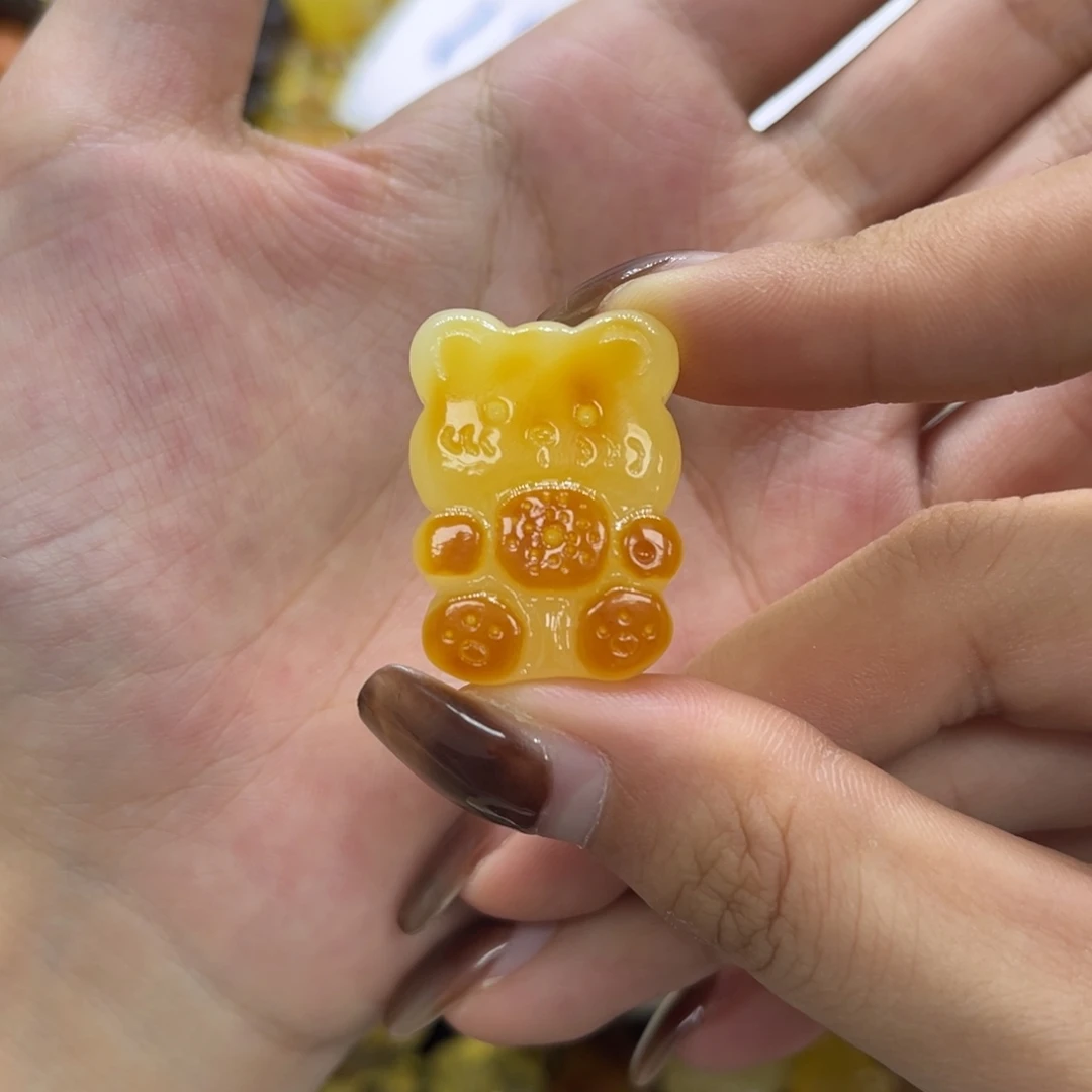 琥珀未镶嵌裸石天然琥珀