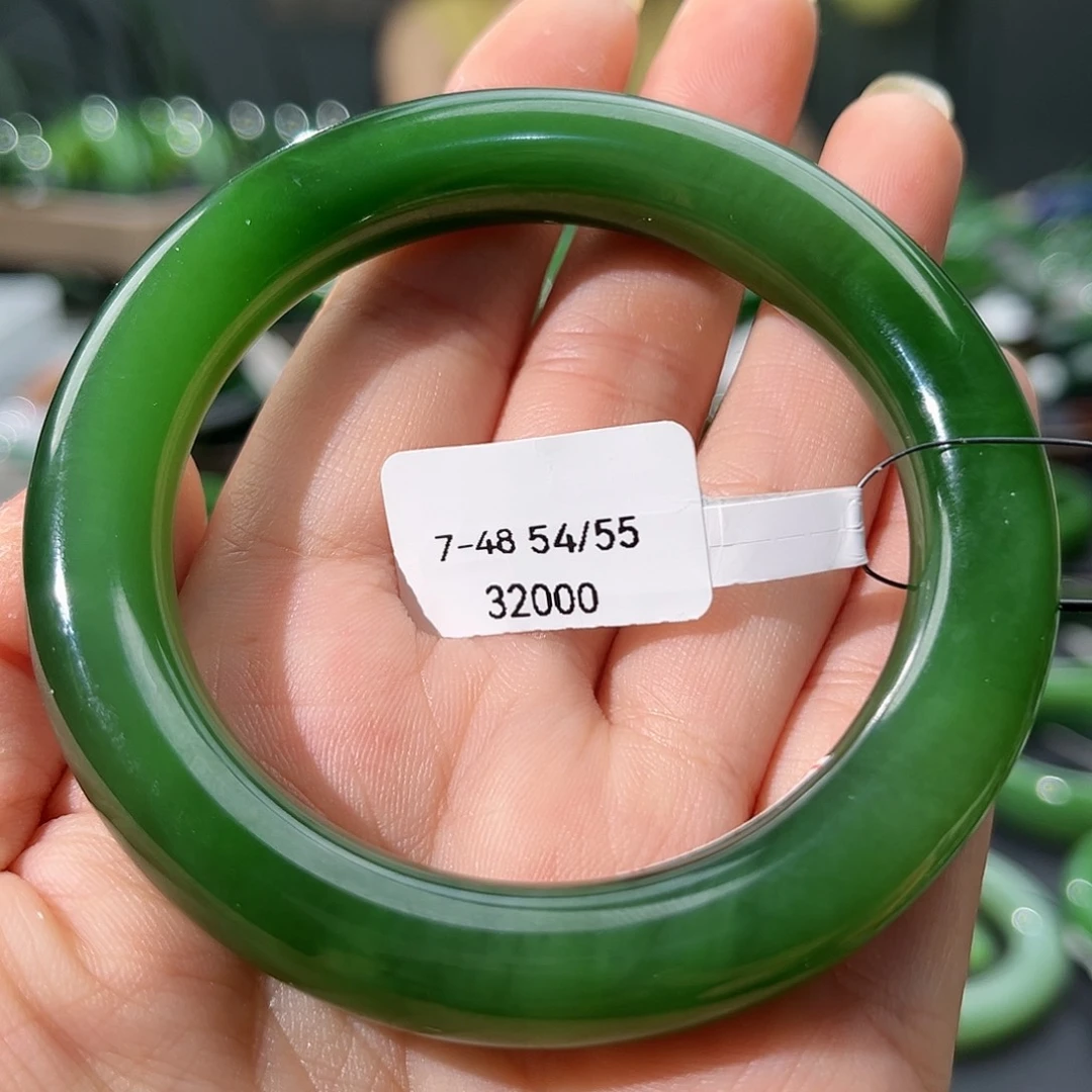 和田玉（碧玉）手镯未镶嵌